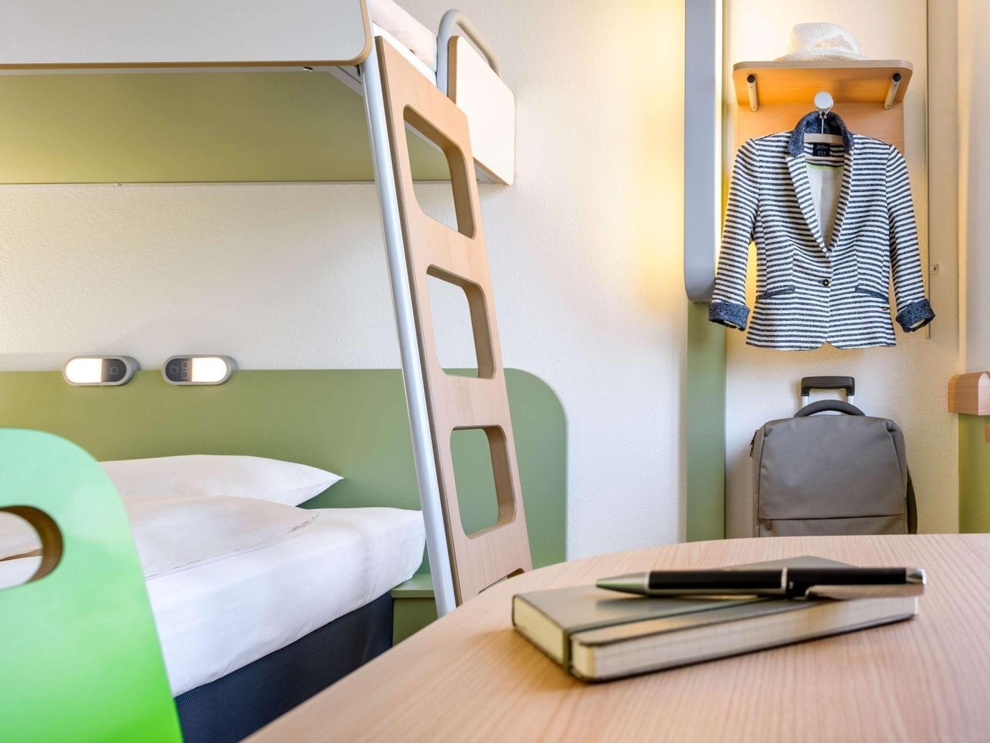 Ibis Budget Bordeaux Sud Вильнав-д'Орнон Экстерьер фото